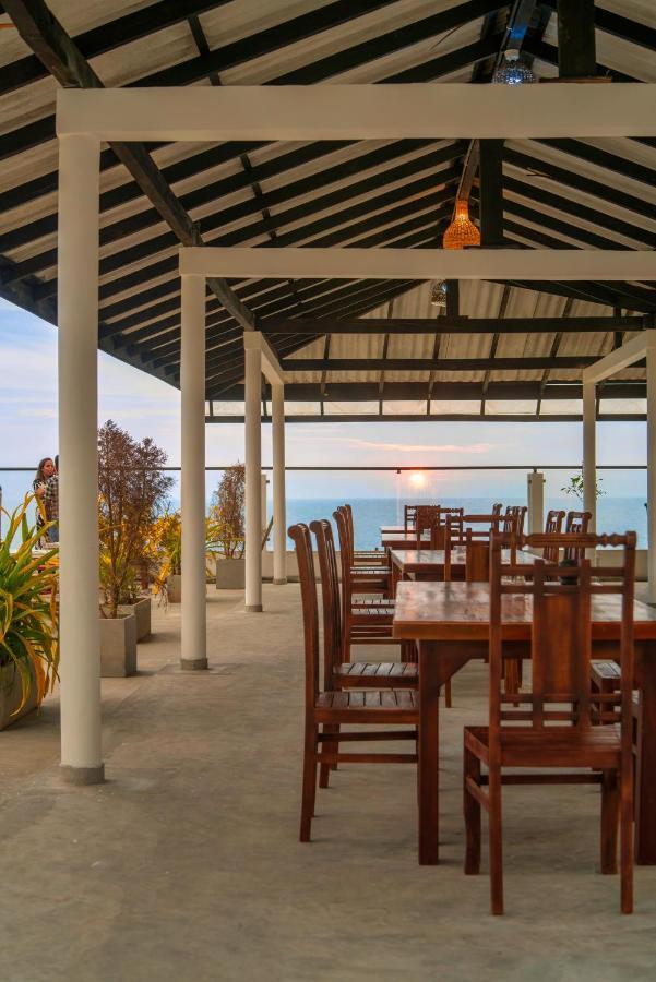 Sea Breeze Ambalangoda Ambalangoda  Exterior photo